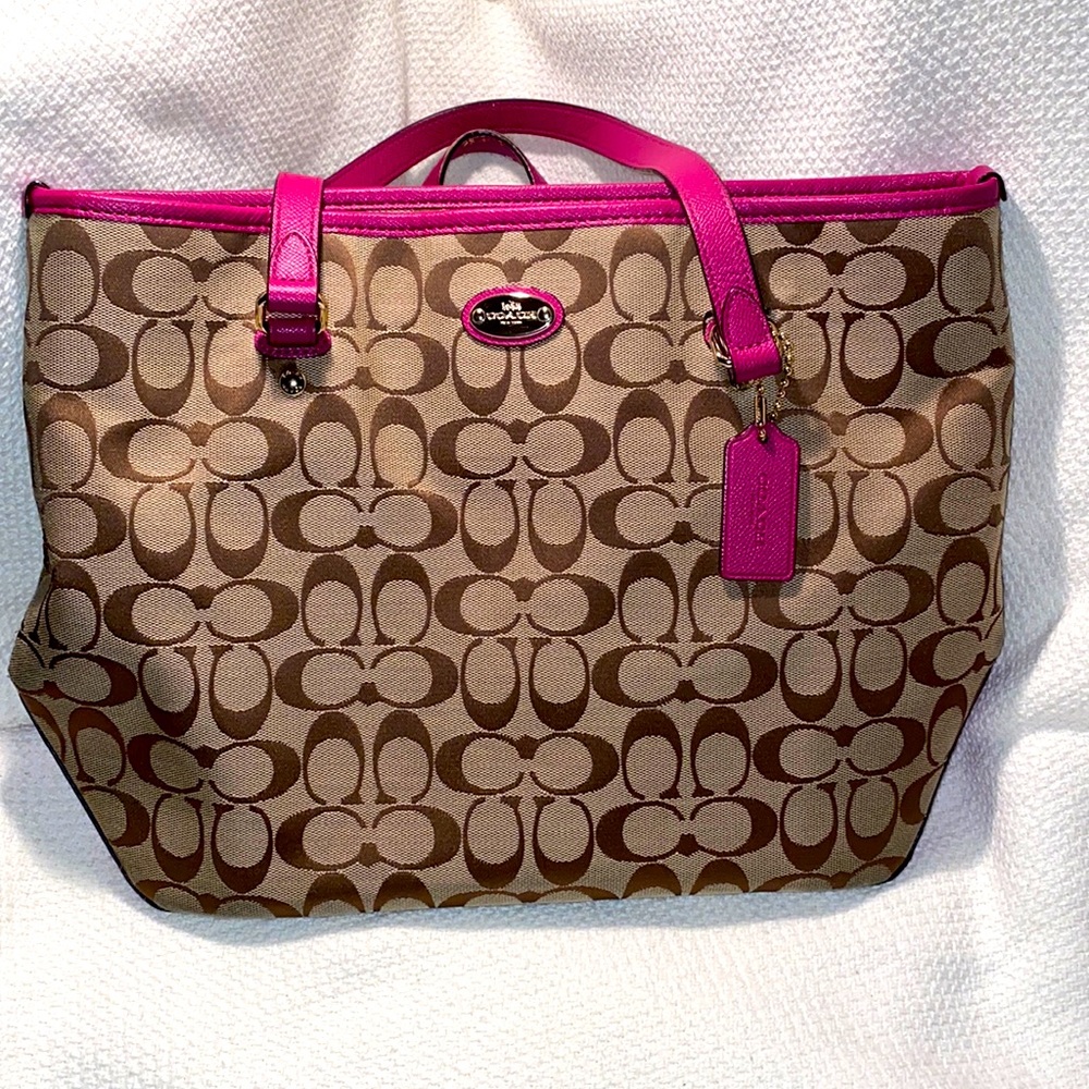 Coach Tote